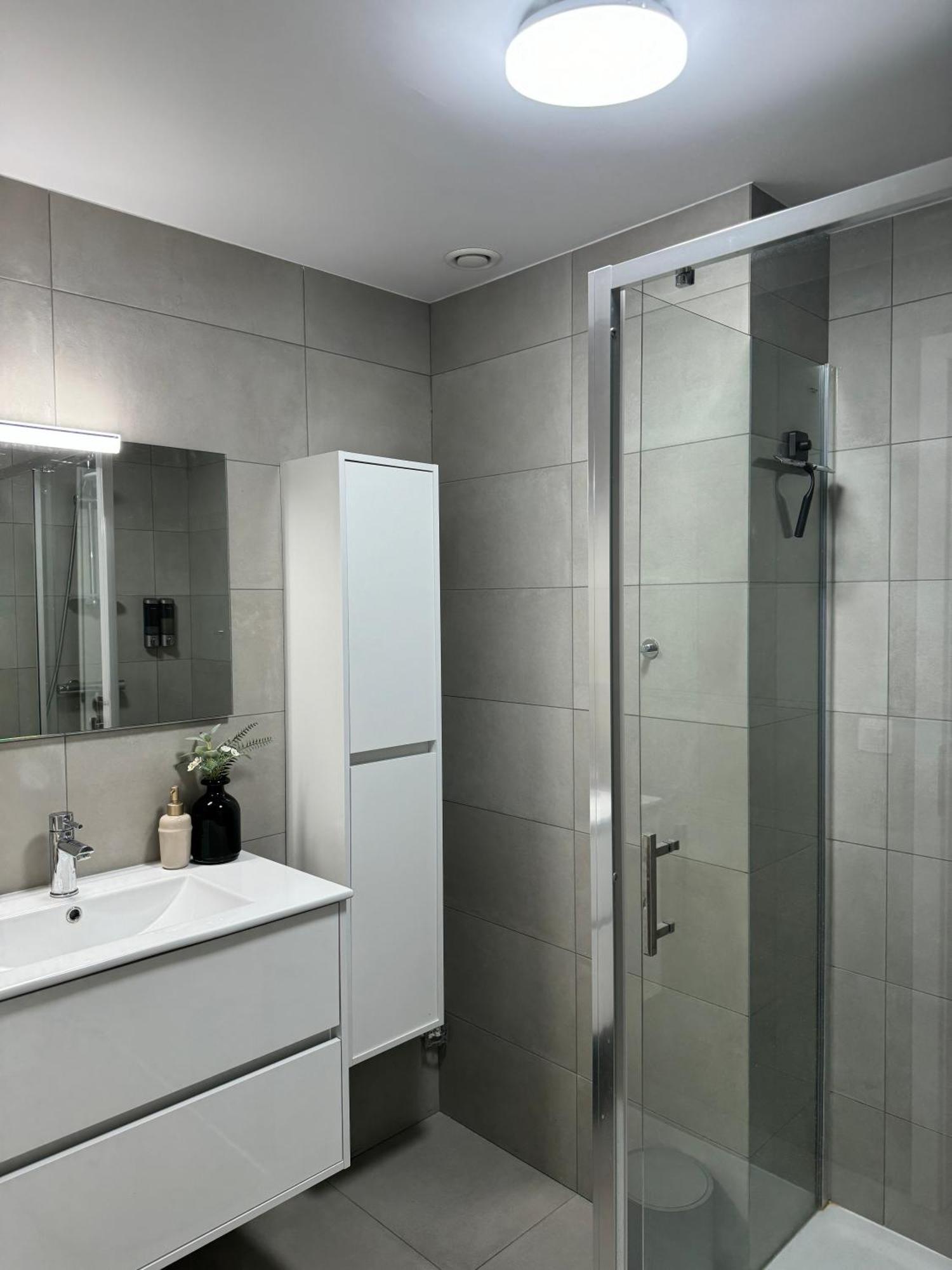Liege Luxe & Jacuzzi Sous Les Etoiles Lejlighed Saint-Nicolas  Eksteriør billede